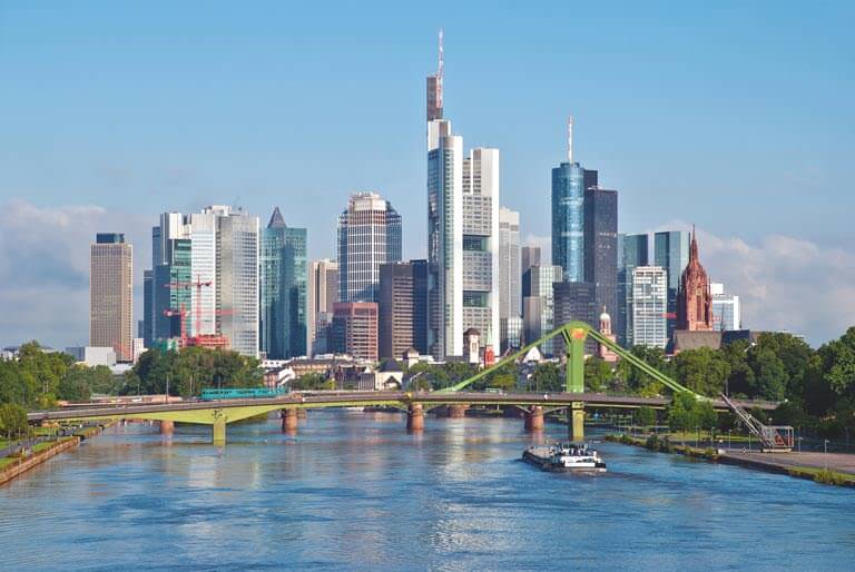 Frankfurt gökdelenler