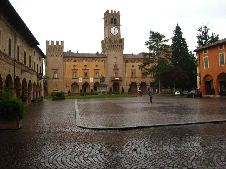 piazza-giuseppe-verdi