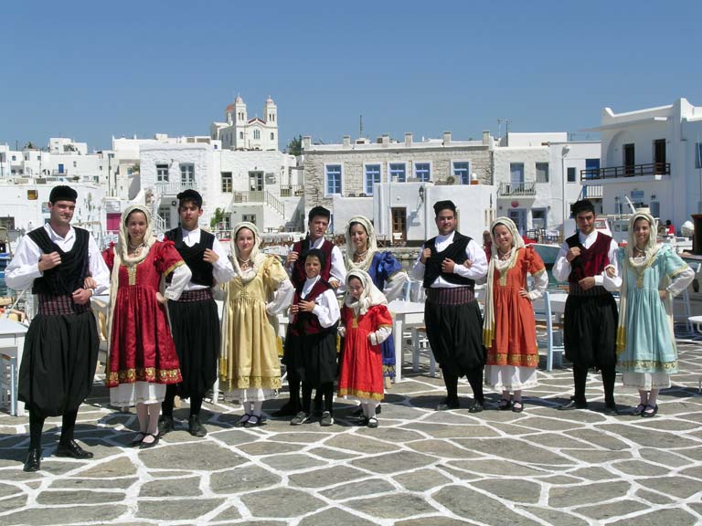 Yunan Adaları’ndaki En Eğlenceli Festivaller